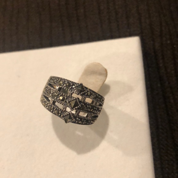 Variety of Marcasite Rings - Size 7 - Picture 3 of 6